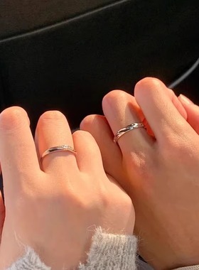 S925纯银莫比乌斯环情侣对戒素圈戒指女轻奢高级感结婚礼物送女友
