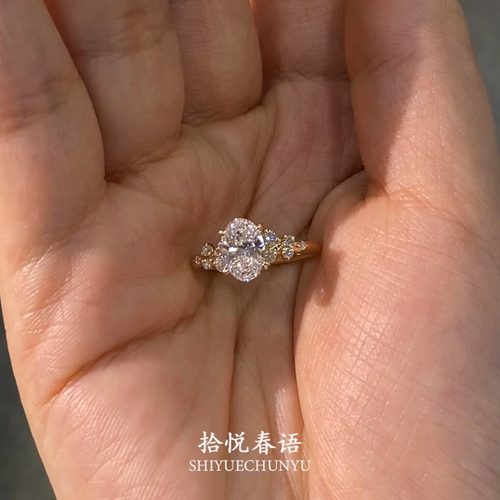 S925纯银爆闪椭圆锆石仿真婚戒指