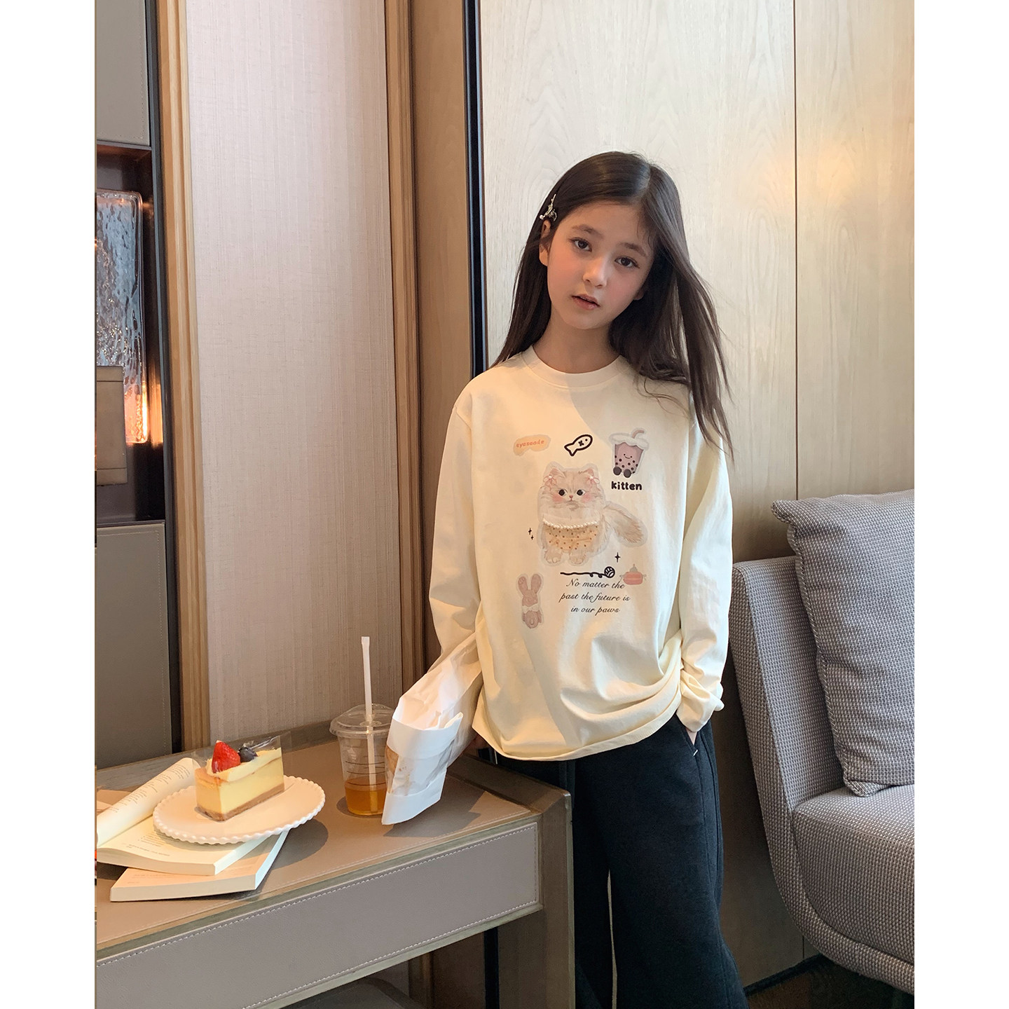 女大童卡通猫咪T恤2026春季新品初中生可爱甜美长袖棉T少女打底衫