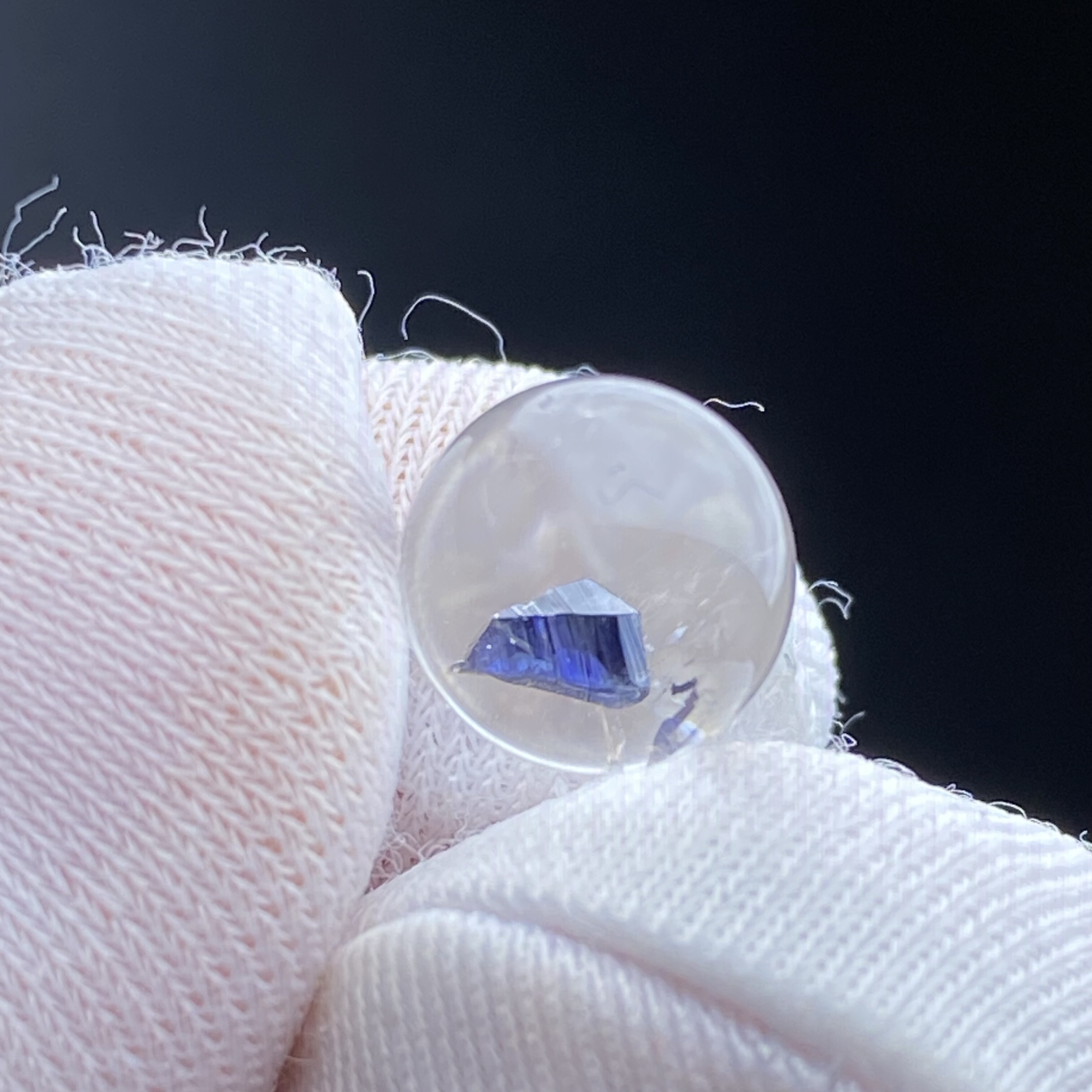 天然水晶包裹体矿石蓝矿吊坠圆珠DIY水晶单珠饰品可做戒指8.5mm