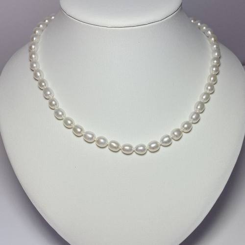 天然白色米形淡水珍珠项链