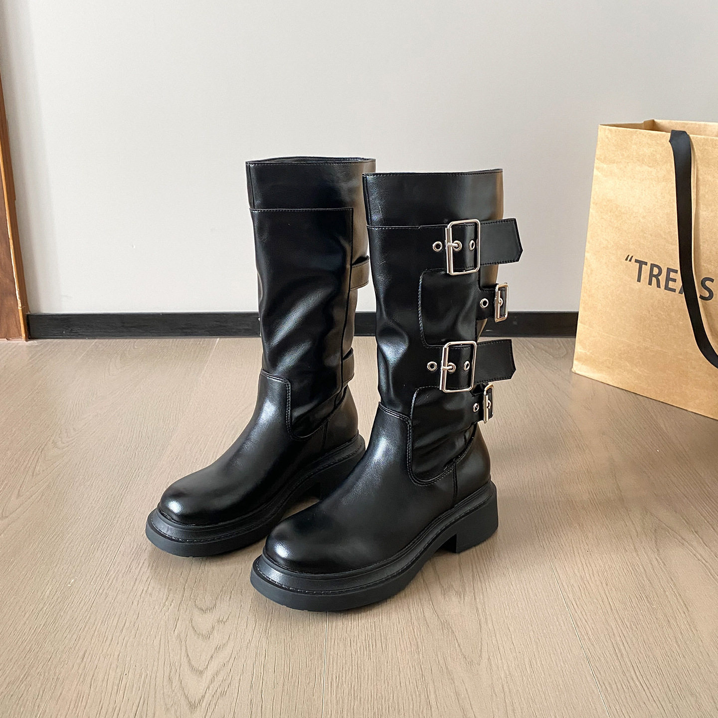 英伦风中高筒厚底粗跟骑士靴女