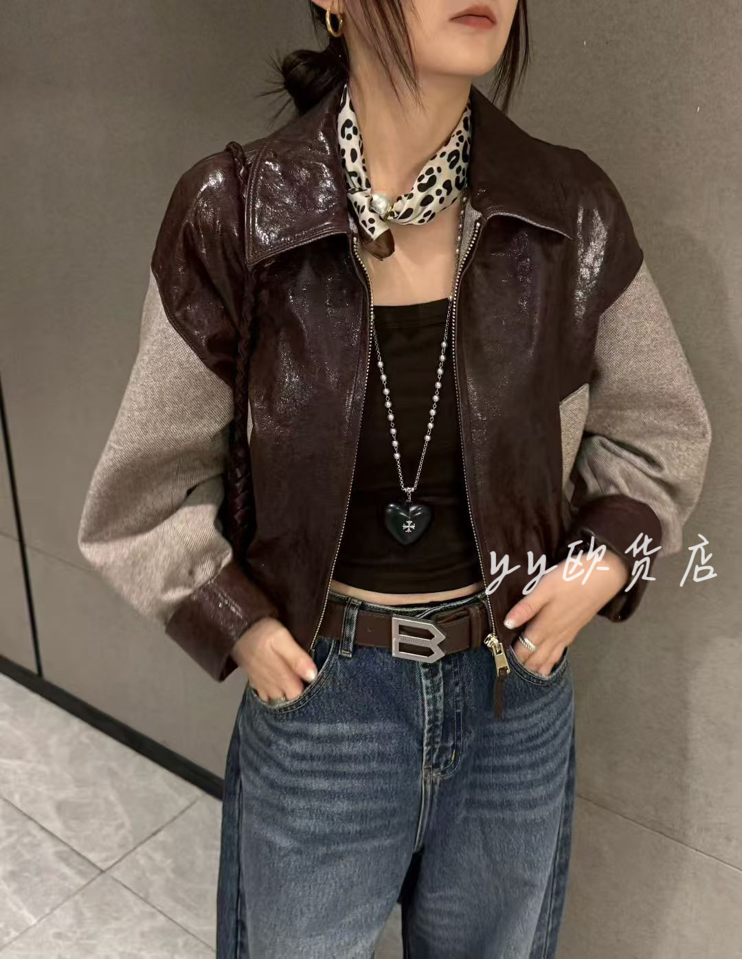 2025秋季新款真皮皮衣女短款绵羊皮夹克外套时尚百搭拼接设计上衣