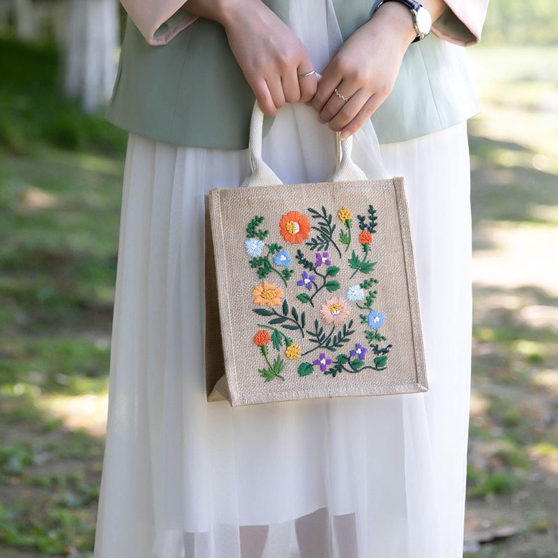 手工刺绣麻布包逛街自制麻布包