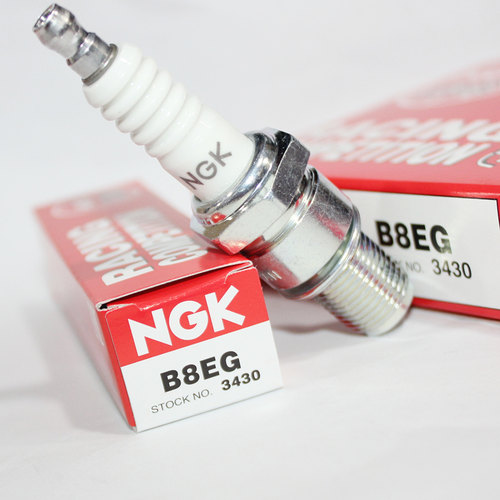 NGK RACING火花塞B8EG适用B8ES BR8ES BPR7ES BR7ES两冲程TZR250