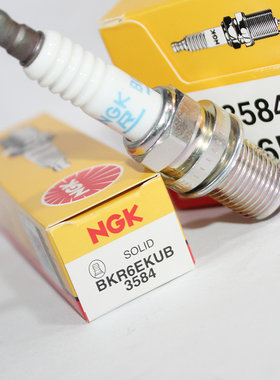 NGK双爪火花塞BKR6EKUB适用奥迪A6 A4 A8帕萨特B5领驭宝来高尔夫4