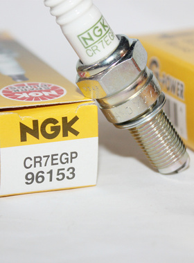 NGK铂金火花塞CR7EGP适用超人迅鹰尚领B7TC/B7RTC/CR7E劲战目CR6E