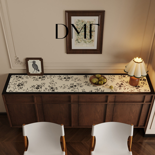 DMF中古风氛围感皮革电视柜桌垫防水防油长条边柜垫桌面保护盖布
