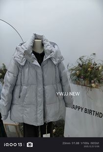 2025新款秋冬新款百搭长袖宽松韩系休闲加厚保暖毛领石墨烯云绒服