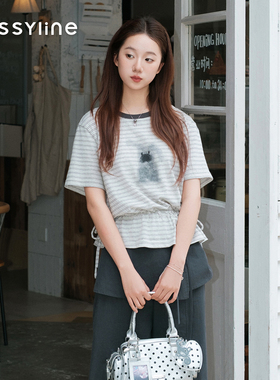 jessyline杰茜莱2026夏新款灰色条纹印花减龄宽松显瘦短袖T恤女潮