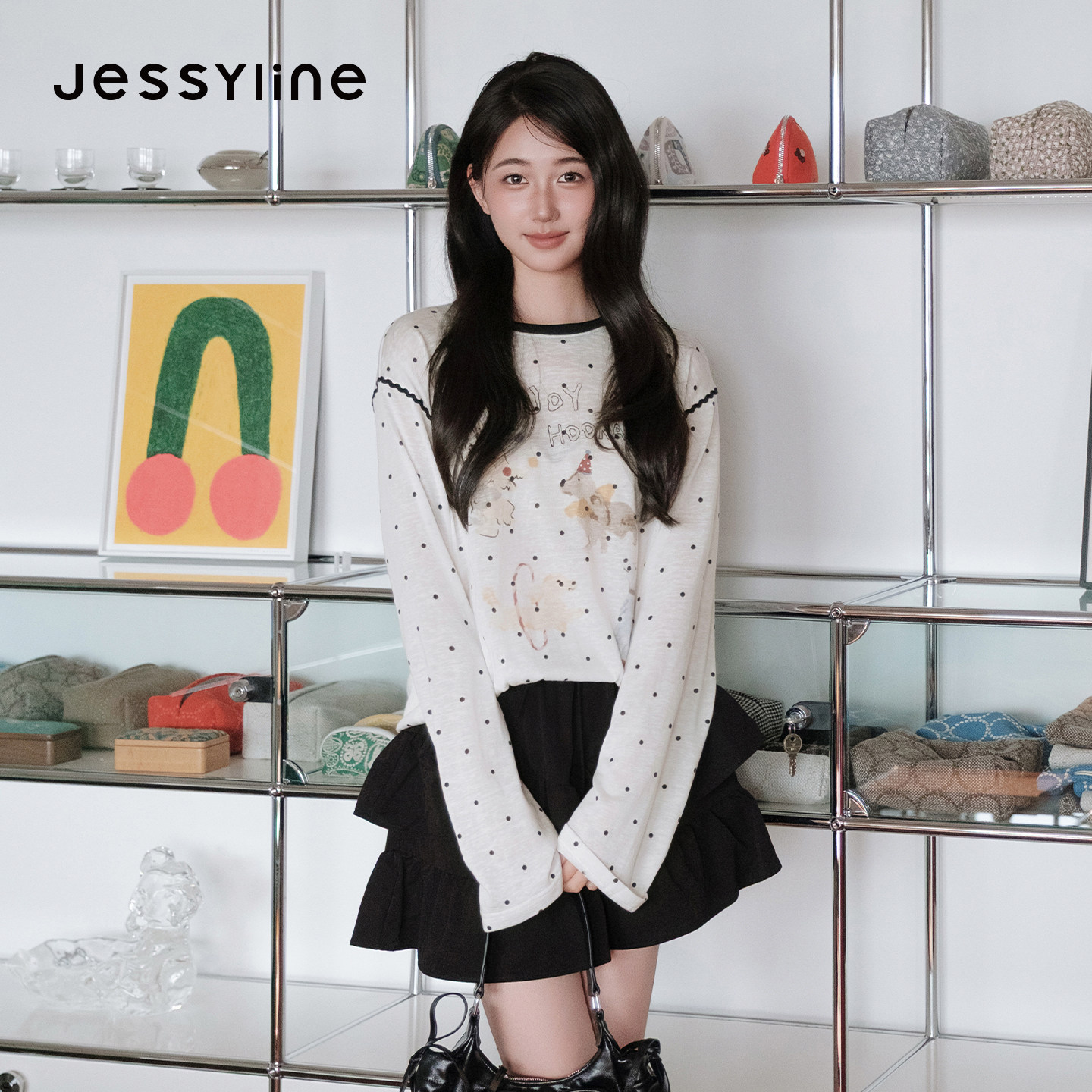 jessyline杰茜莱2026秋新款卡通风波点长袖T恤女白色显瘦百搭上衣