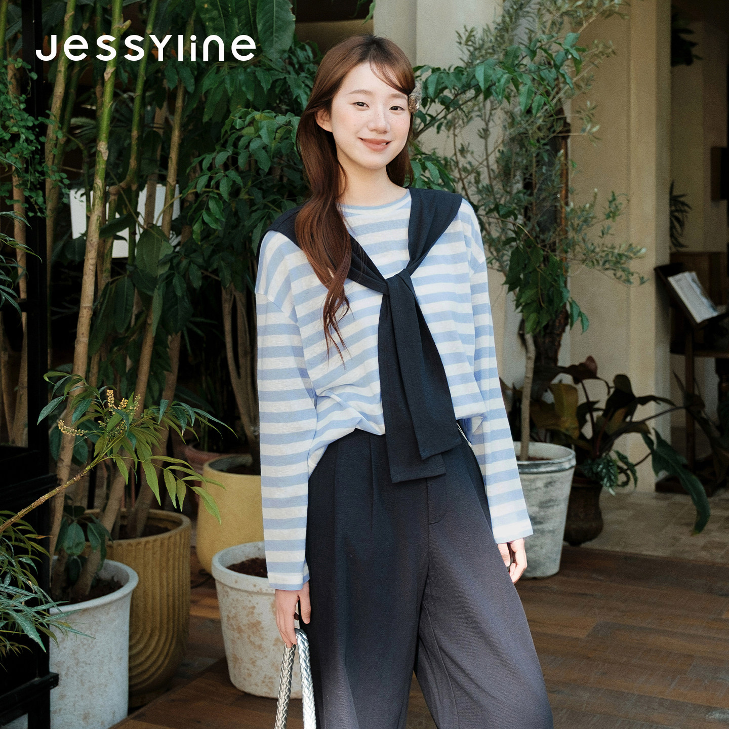 jessyline杰茜莱2026秋新款学院风条纹T恤女长袖披肩穿搭显瘦上衣