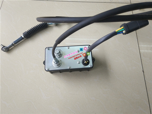 R205 R150LC 210 215 7油门电机加油马达 现代挖掘机R110 225