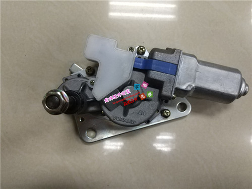 日立EX挖掘机配件ZAX200/210/240-3电喷雨刮电机马达雨刮器刷水器