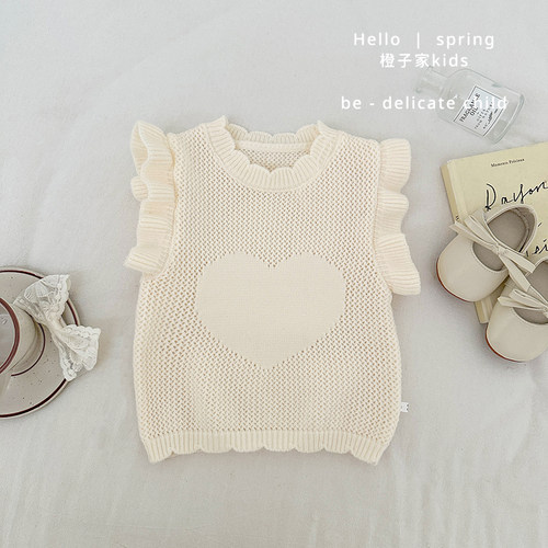 女宝宝春秋季花边爱心坎肩马甲