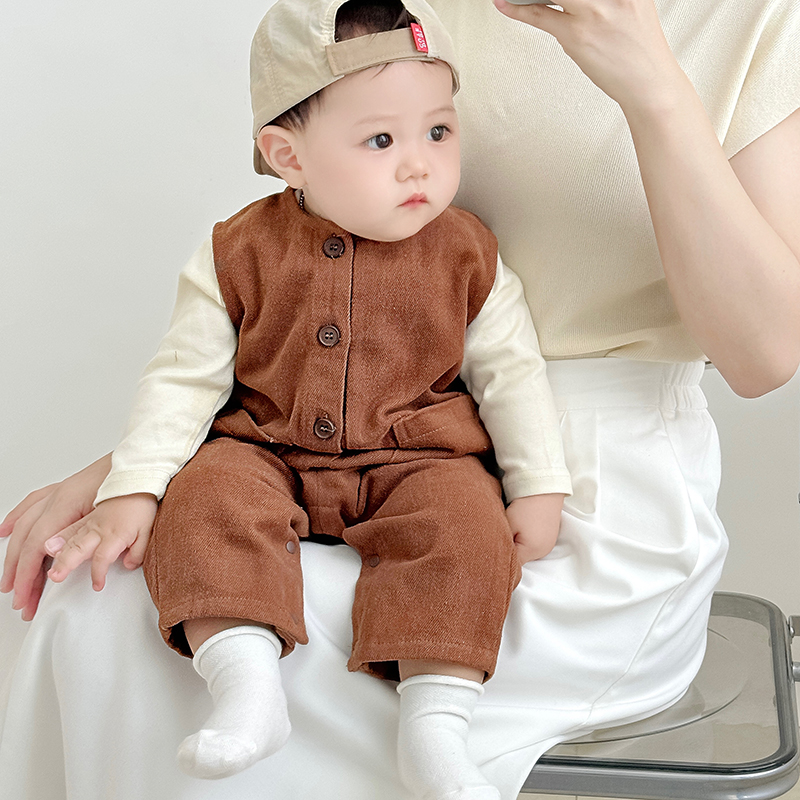 男女宝宝春秋季长袖T恤+无袖连体衣套装婴幼儿背带裤哈衣洋气爬服