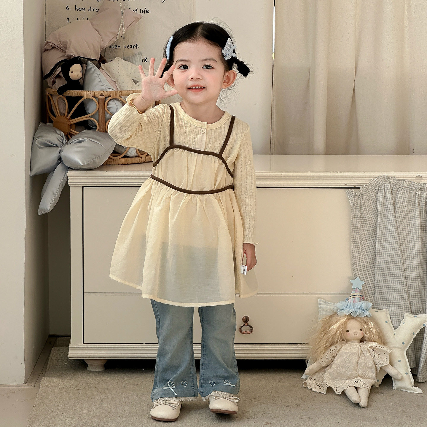 女童洋气吊带连衣裙套装女宝宝2026春装新款背心纱裙打底衫两件套