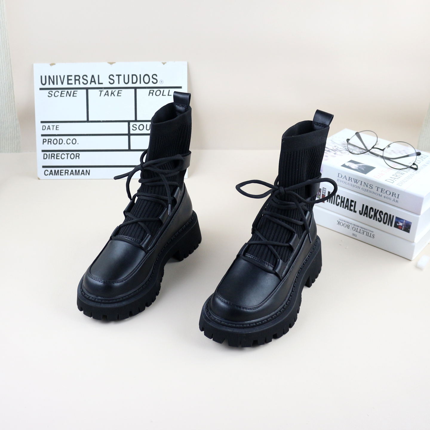 真皮牛皮织物秋冬季新款女袜靴