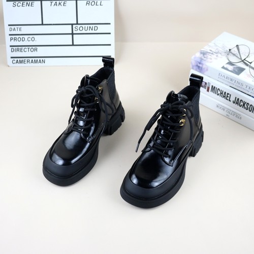 秋冬英伦漆皮系带粗跟女马丁靴