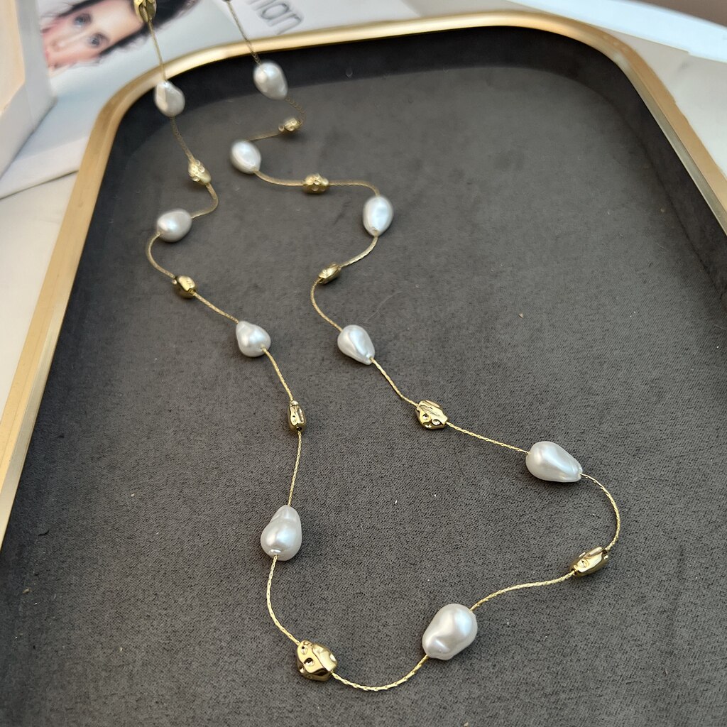 新款设计师款巴洛克珍珠项链女金色长款简约复古毛衣链饰品女