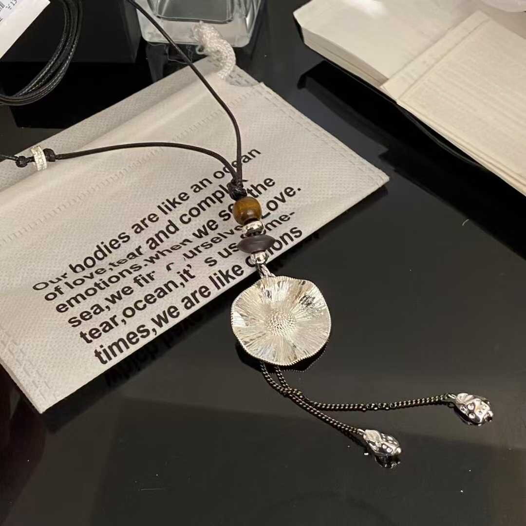 抖音快手网红款毛衣链哑银色球球吊坠锁骨链短款毛衣链配饰