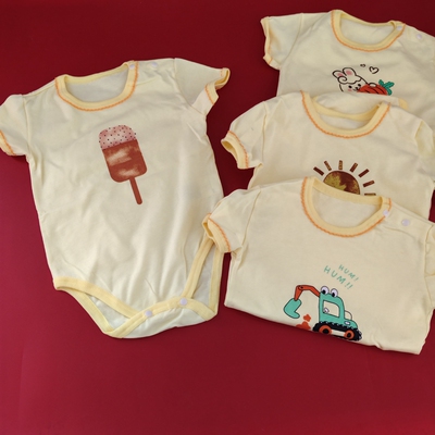 日单小木马爬服短袖三角爬服