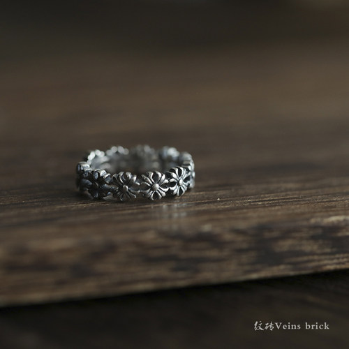 纹砖设计师款复古花朵开口戒指