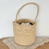 French retro vacation style raffite grass hand-woven bucket bag, beach bag, single-shoulder hand-held straw woven bag for summer thumbnail 7
