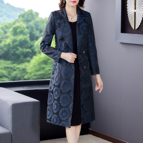 春泥服饰实拍店