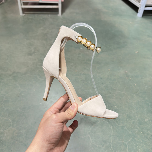 WHAT FOR 春夏珍珠饰扣一字带女鞋细跟优雅露趾高跟凉鞋WFP118278 - 封面