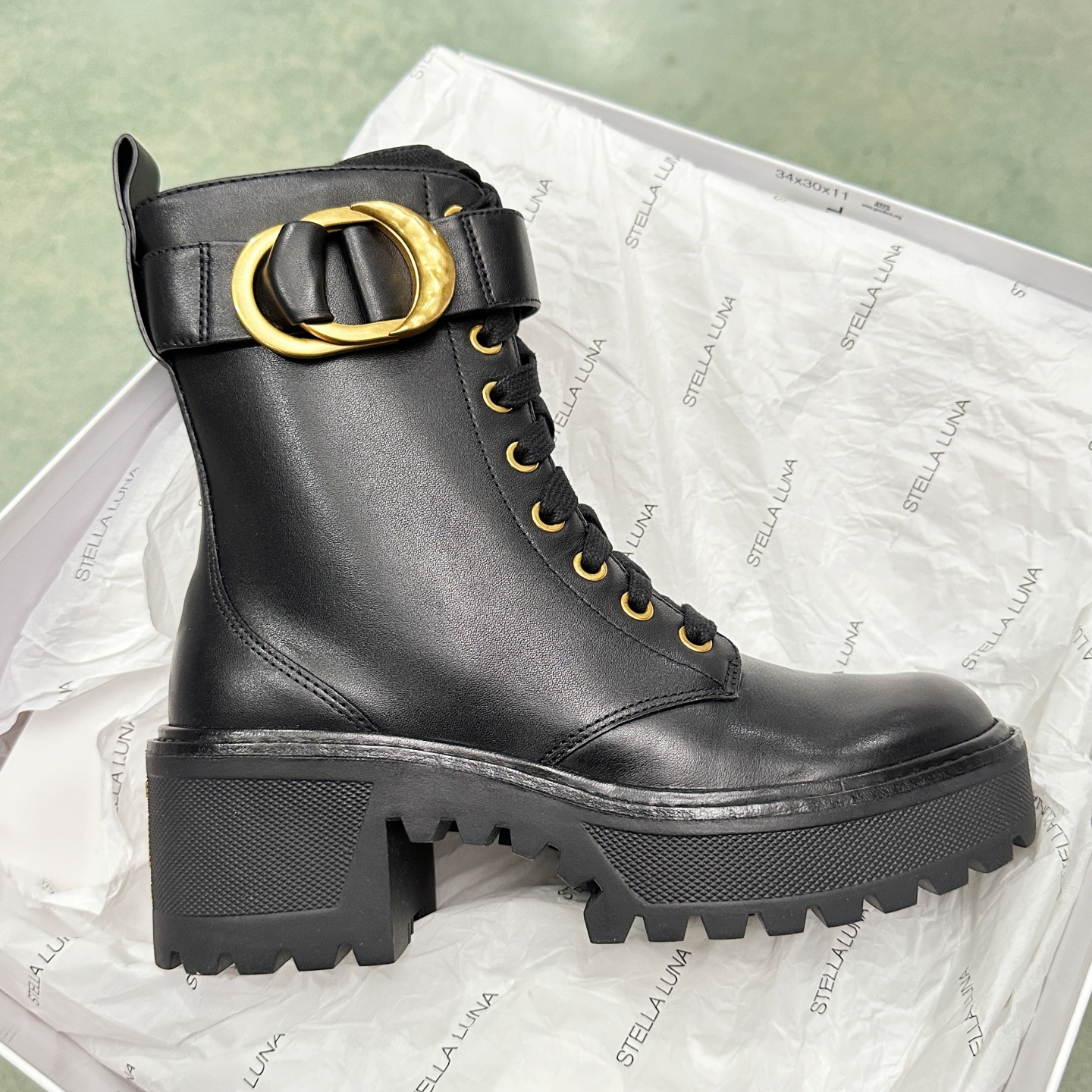 露娜真皮增高厚底马丁靴