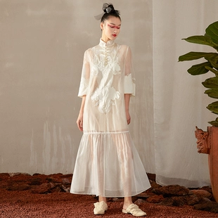 仙气法式 精致刺绣真丝绡旗袍22夏季 原创改良中式 白色桑蚕丝连衣裙