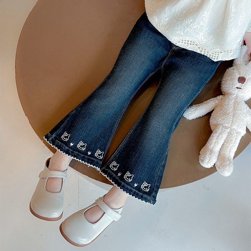 女童2025春秋季新款曲牙边KT猫绣花喇叭裤百搭女宝宝韩版洋气时髦