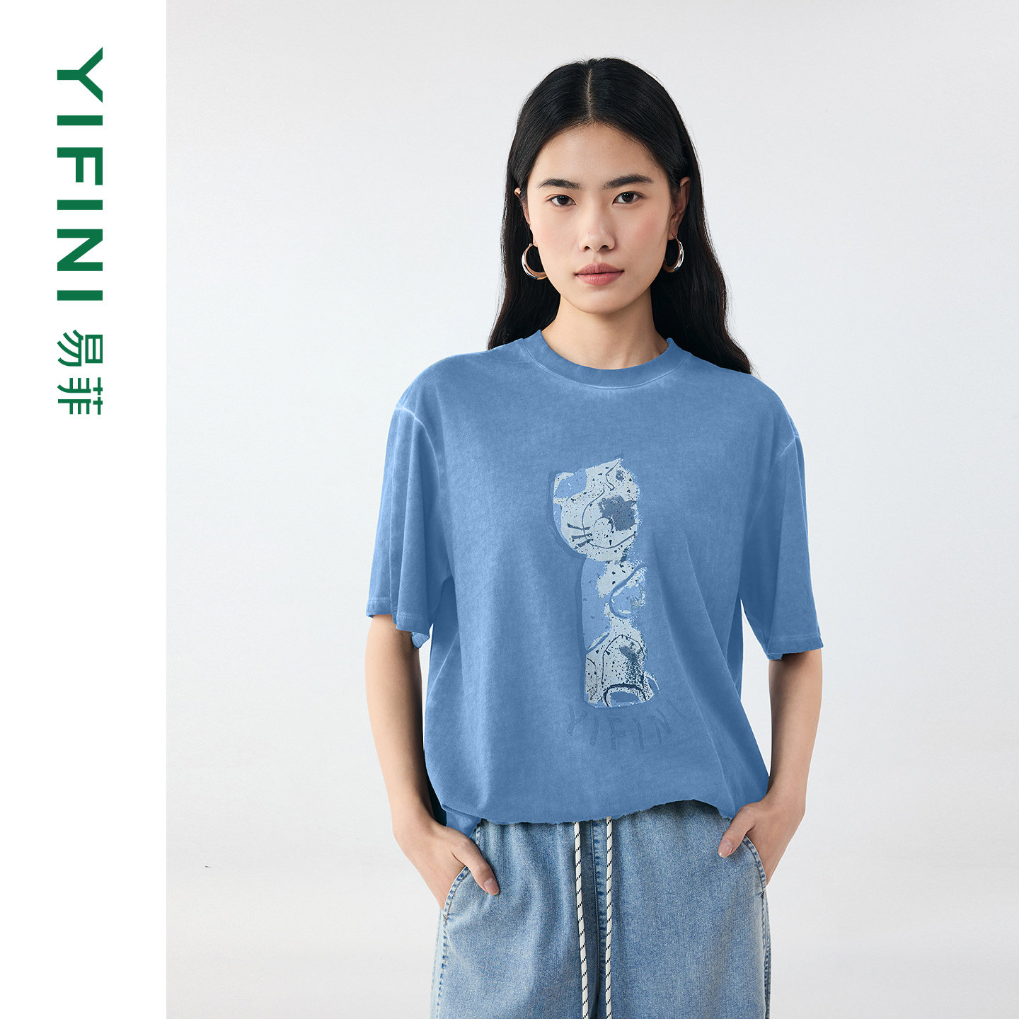 [专柜同款]Yifini/易菲落肩宽松100%纯棉蜡染印花T恤女2026夏新款