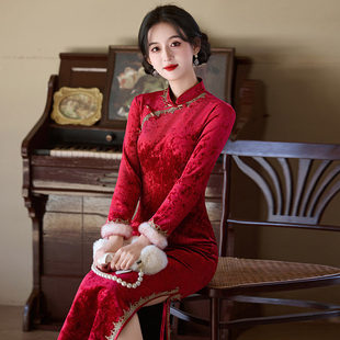 红色丝绒加绒冬装国风新中式长袖改良旗袍冬季厚款女高级感拜年服