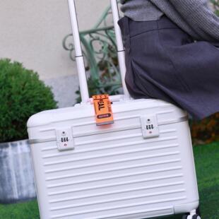 尖货!轻型聚碳酸酯21寸上开盖登机小白箱女摄PC摄影箱小型行李箱