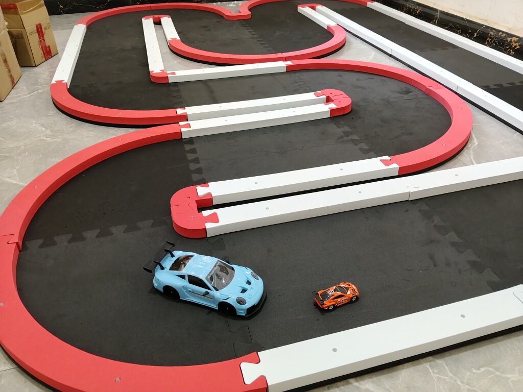 遥控车跑道专业漂移赛道各种商业活动赛车跑道Eva材料环保易拼接