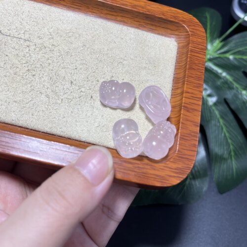 纯天然大屁股奶油体 粉晶貔貅单颗配珠 天然水晶隔珠手工串珠