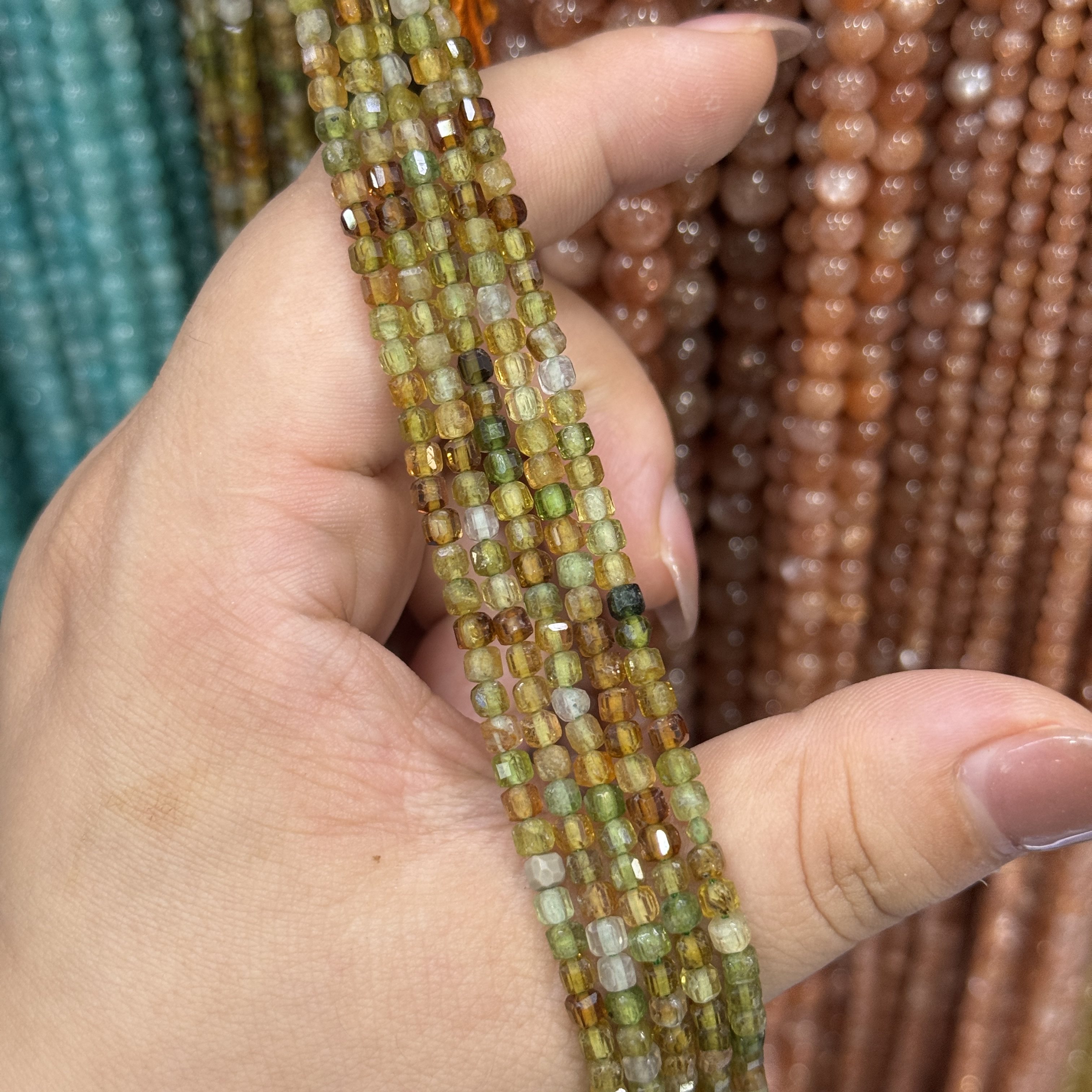 3Mm天然黄绿碧玺方糖散珠半成品Diy项链手链配珠,饰品/流行首饰/时尚饰品新,奇石,淘宝优惠券,粉丝福利购,淘宝优惠卷