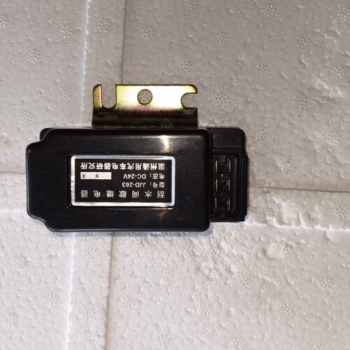 汽车 刮水间歇继电器24V JJD263雨刷继电器 适用于大巴 客车