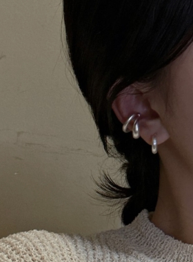 MINIBLOOM 拉丝双层液态圆弧纯银耳骨夹哑光时髦简约磨砂耳骨夹