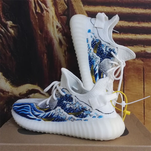定制YEEZY纯白椰子球鞋350神奈川冲浪里涂鸦改色彩绘手工diy球鞋