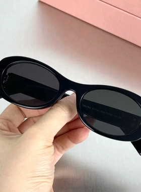 天使之微 张悦儿同款小框墨镜女窄框小脸型椭圆形太阳眼镜SMU06ZS