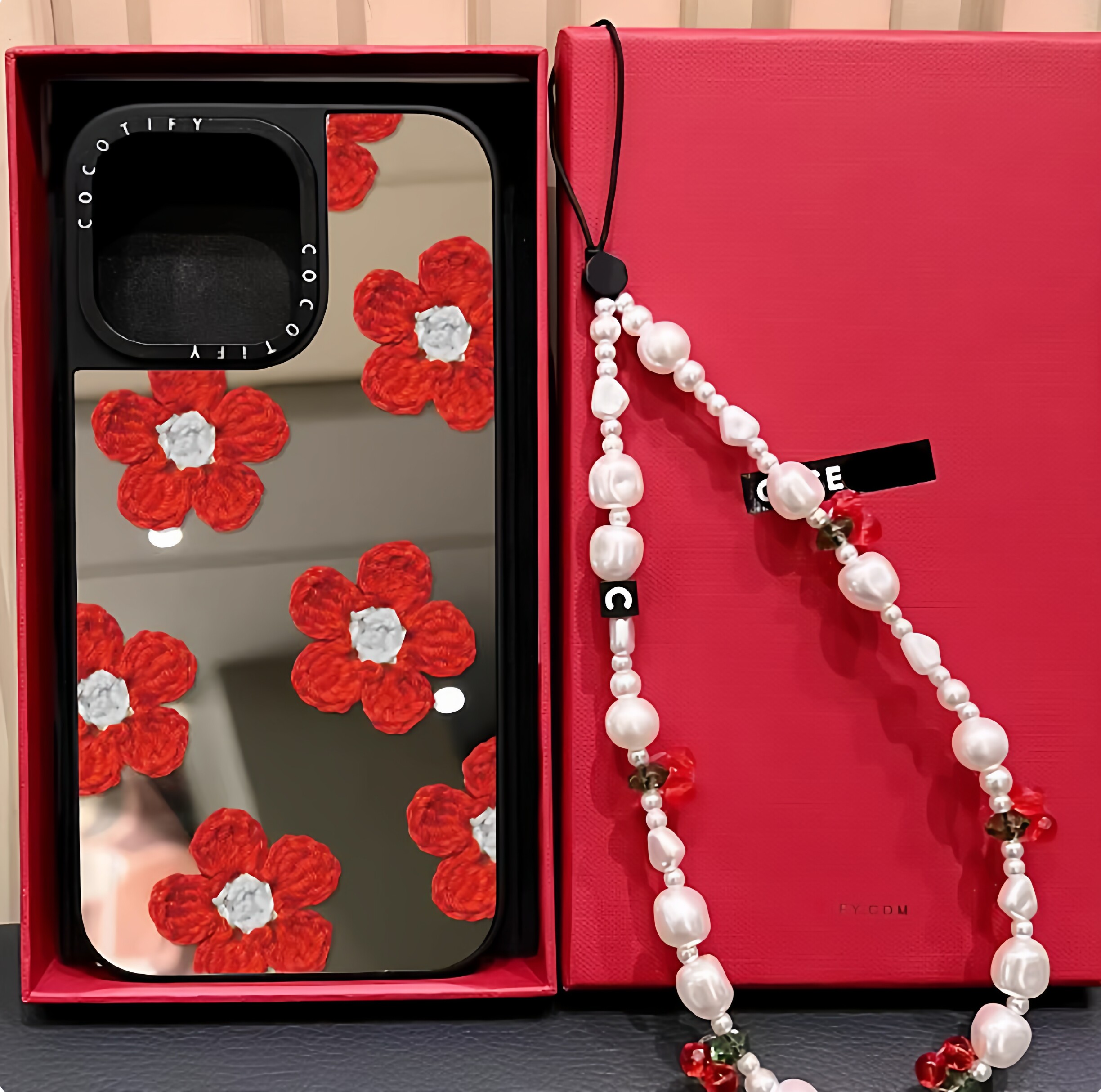 C联名毛线红花苹果16pro手机壳适用iPhone17promax手机壳卡通创意潮牌14plus防摔13保护套12镜面11简约少女15