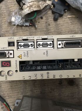 SGDS-A3B72AY578-E安川驱动器二手进口驱动器