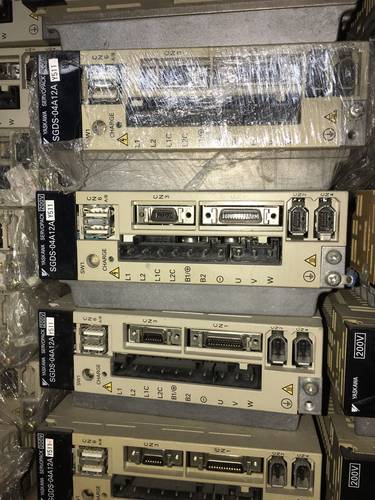 二手SGDS-04A12AY511驱动器安川