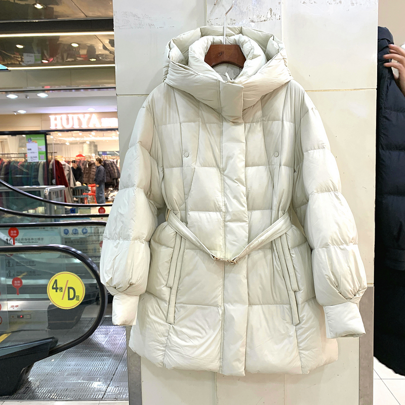 ZS860 欧货冬装2025新款束口袖腰带收腰气质连帽小个中长羽绒服女