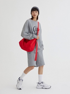 JIUMU原创红色新款斜挎包男大容量百搭包包女休闲运动健身单肩包