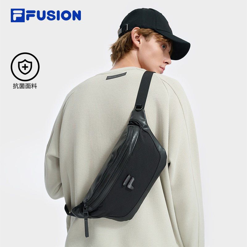 FILA FUSION斐乐男士斜挎包腰包运动随身包单肩包礼物黑色男包