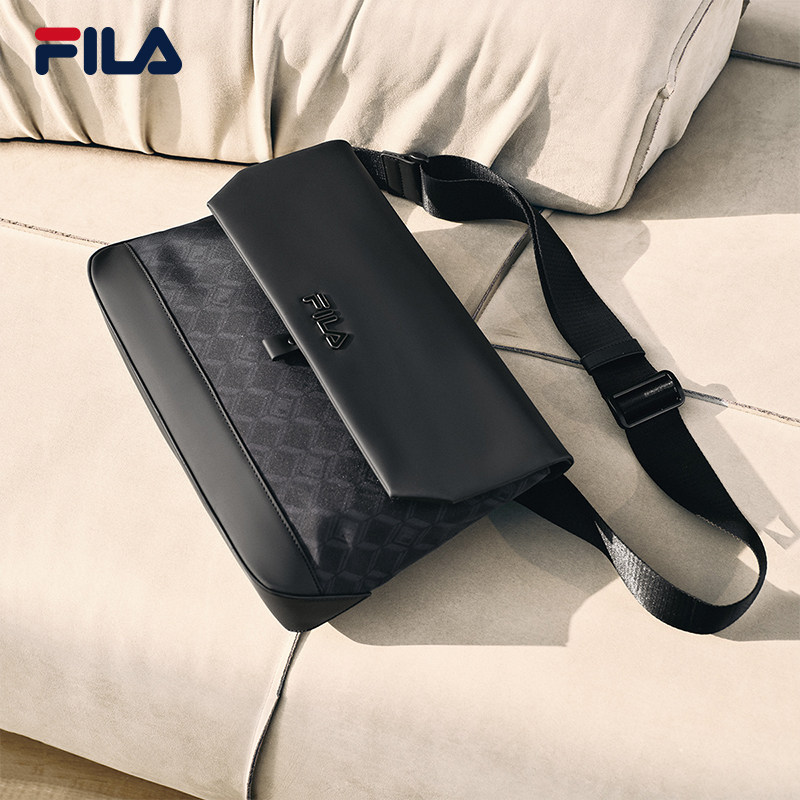 黑武士挎包|FILA 斐乐官方男包老花夏季新款邮差包时尚单肩斜挎